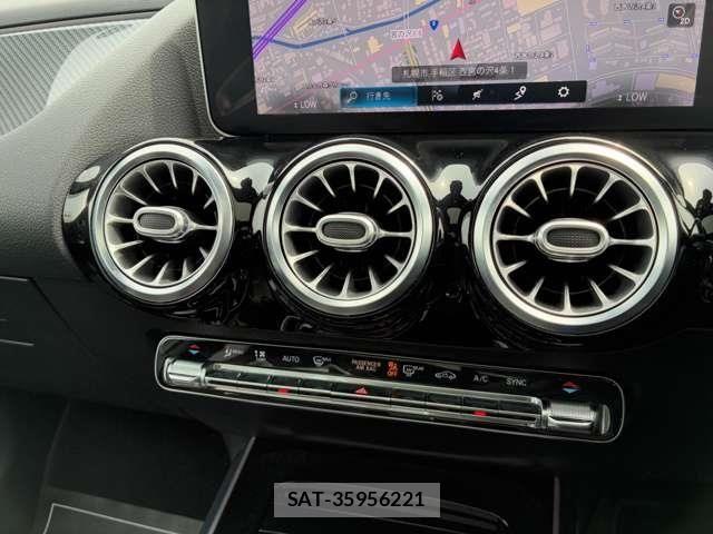Mercedes Benz GLA-CLASS 2020-12 8245840-26