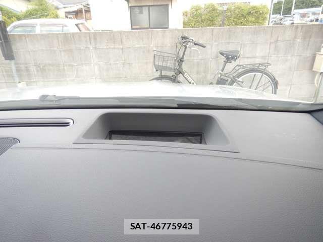 Mercedes Benz GLA-CLASS 2024-03 8315331-3