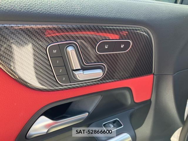 Mercedes Benz GLA-CLASS 2021-08 8315332-10