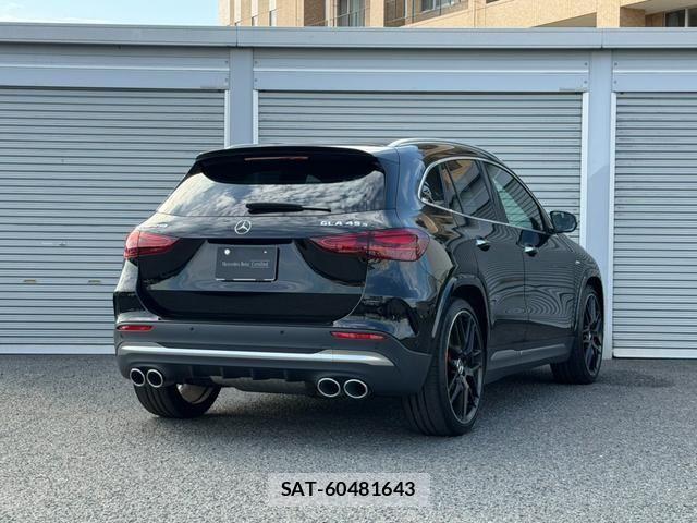 Mercedes Benz GLA-CLASS 2024-09 8336687-2