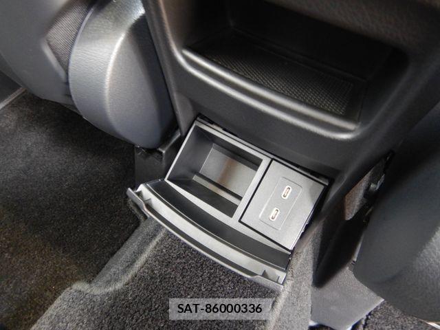 Mercedes Benz GLA-CLASS 2025-09 8354906-27