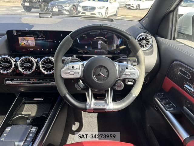 Mercedes Benz GLA-CLASS 2024-05 8366892-11