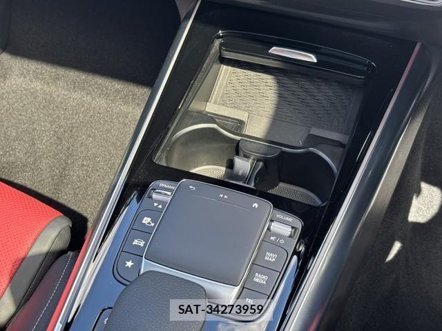 Mercedes Benz GLA-CLASS 2024-05 8366892-12