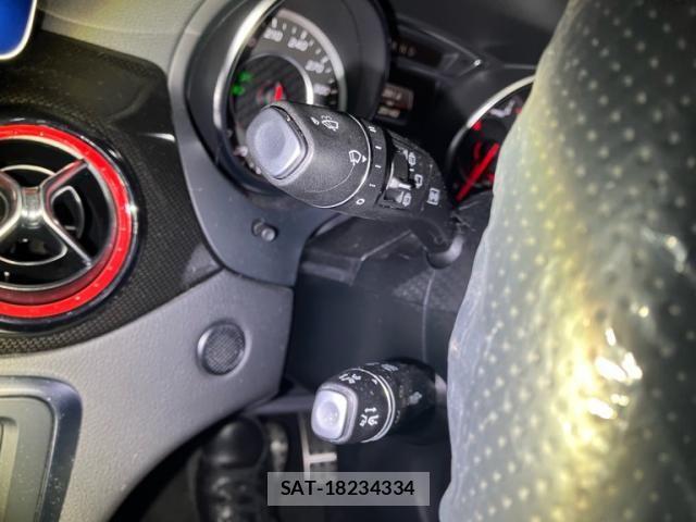 Mercedes Benz GLA-CLASS 2019-11 8413479-28