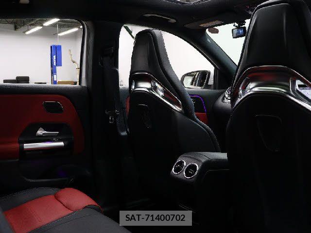 Mercedes Benz GLA-CLASS 2023-07 8525668-19
