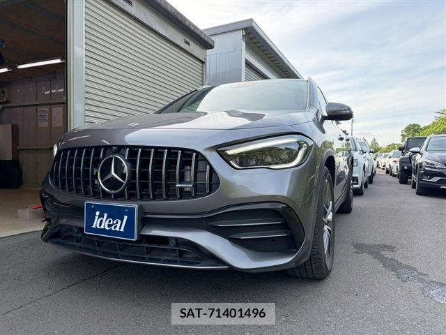 Mercedes Benz GLA-CLASS 2021-02 8627608-27