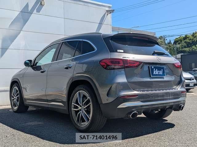 Mercedes Benz GLA-CLASS 2021-02 8627608-6