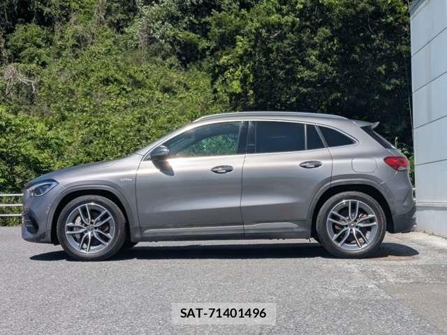 Mercedes Benz GLA-CLASS 2021-02 8627608-7