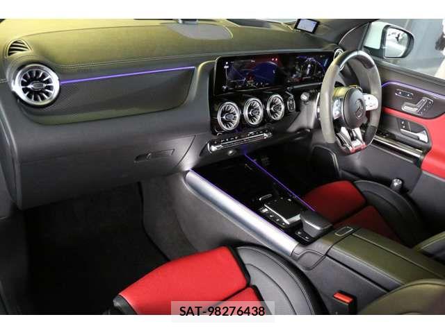 Mercedes Benz GLA-CLASS 2021-07 8660109-11