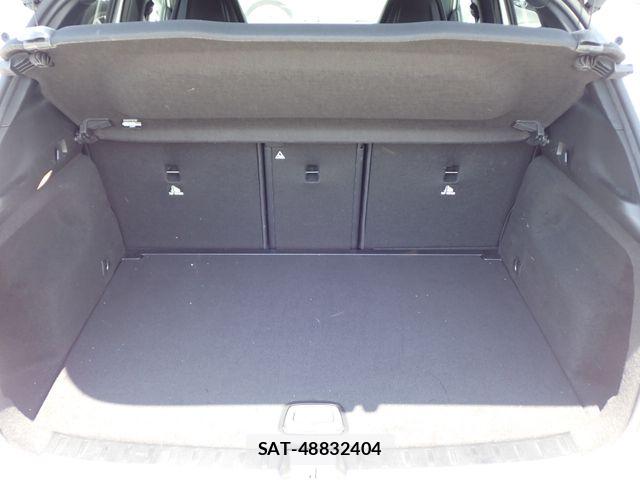Mercedes Benz GLA-CLASS 2022-12 8666471-24