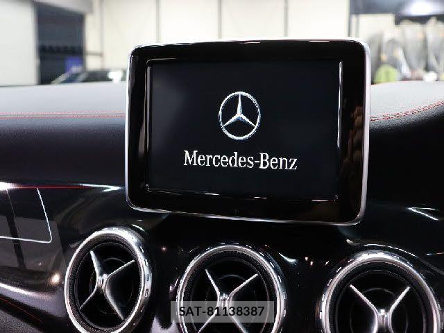 Mercedes Benz GLA-CLASS 2015-01 8830177-9
