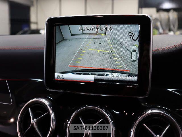 Mercedes Benz GLA-CLASS 2015-01 8830177-17