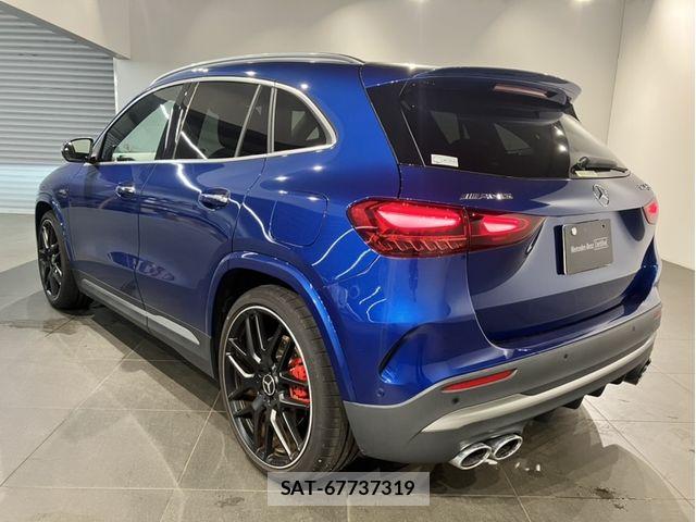 Mercedes Benz GLA-CLASS 2025-05 8880674-2
