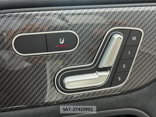 Mercedes Benz GLA-CLASS 2024-08 8883887-9