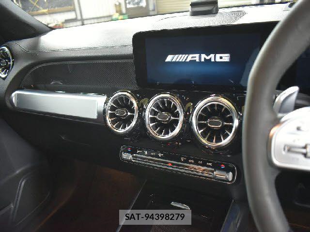 Mercedes Benz GLB-CLASS 2022-10 6908116-9