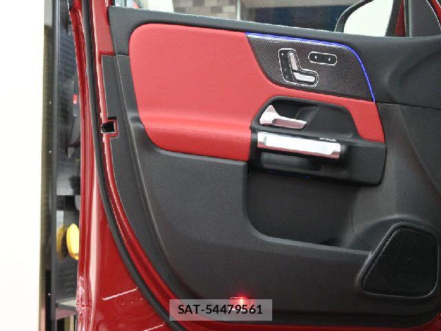 Mercedes Benz GLB-CLASS 2021-06 7221467-26