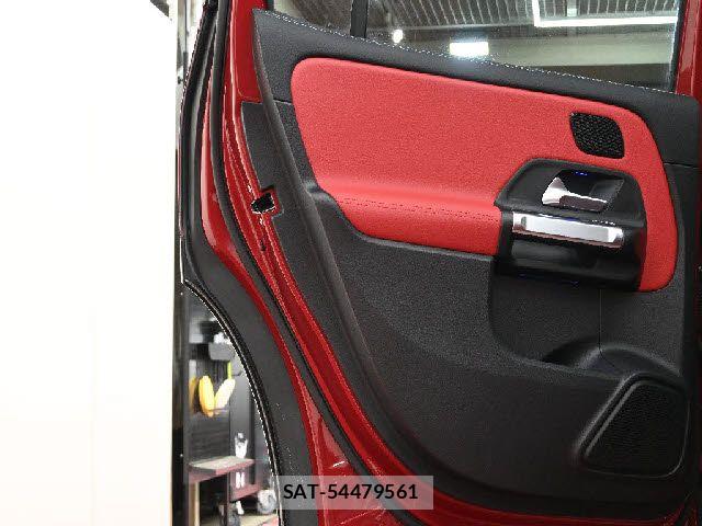 Mercedes Benz GLB-CLASS 2021-06 7221467-27