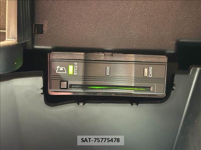 Mercedes Benz GLB-CLASS 2021-02 7358650-9
