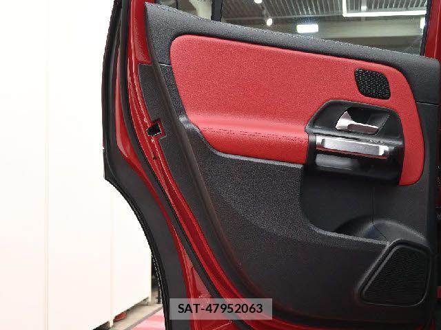 Mercedes Benz GLB-CLASS 2021-12 8036620-23