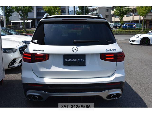 Mercedes Benz GLB-CLASS 2025-11 8830191-2