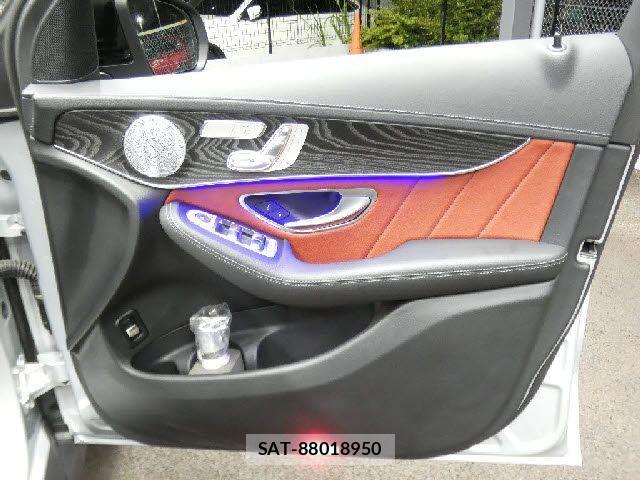 Mercedes Benz GLC-CLASS 2020-09 1140415-23