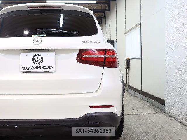 Mercedes Benz GLC-CLASS 2016-12 1426477-15
