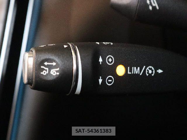 Mercedes Benz GLC-CLASS 2016-12 1426477-17
