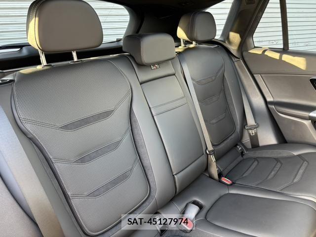Mercedes Benz GLC-CLASS 2024-11 2963462-4