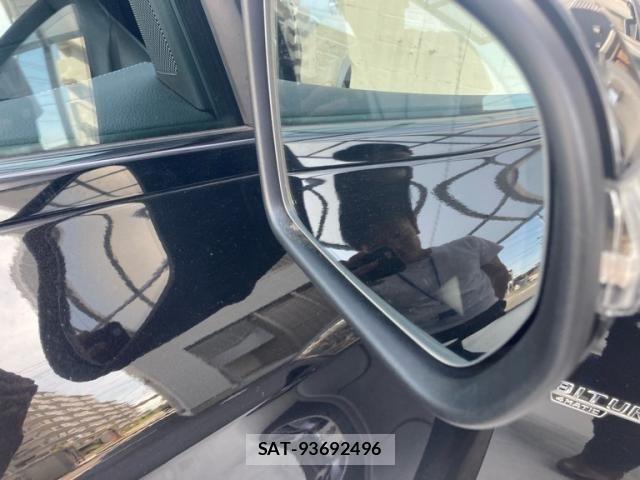 Mercedes Benz GLC-CLASS 2017-06 6908133-9