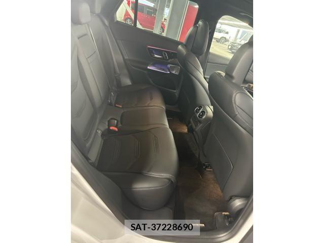 Mercedes Benz GLC-CLASS 2024-03 6908124-11