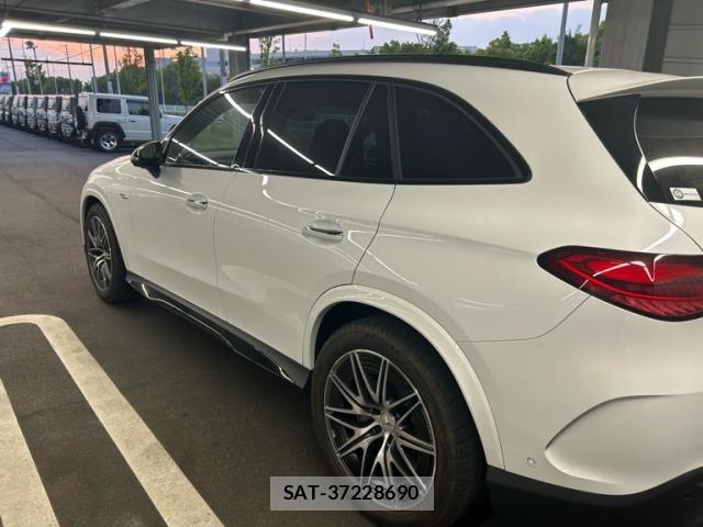 Mercedes Benz GLC-CLASS 2024-03 6908124-3