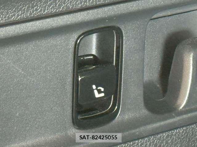Mercedes Benz GLC-CLASS 2024-03 7221469-7
