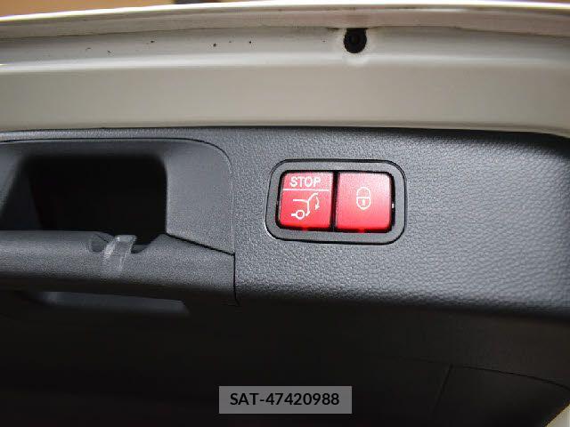 Mercedes Benz GLC-CLASS 2019-01 7455618-19
