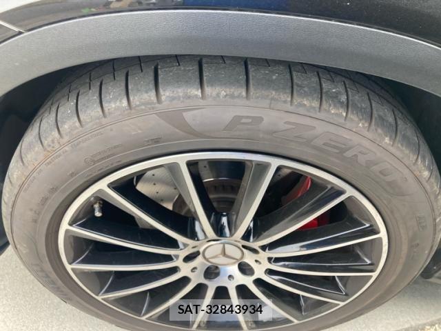 Mercedes Benz GLC-CLASS 2018-05 8562580-9