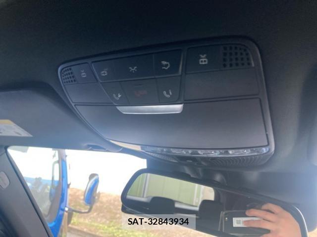 Mercedes Benz GLC-CLASS 2018-05 8562580-27