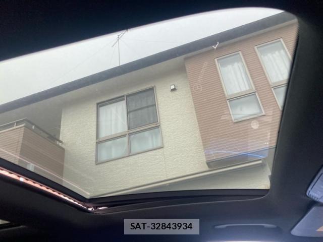 Mercedes Benz GLC-CLASS 2018-05 8562580-28