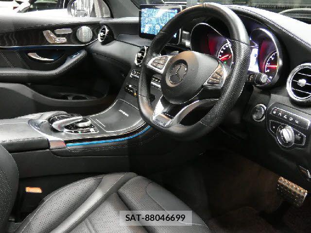 Mercedes Benz GLC-CLASS 2018-06 8660120-11