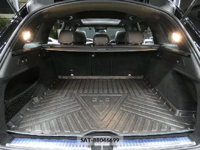 Mercedes Benz GLC-CLASS 2018-06 8660120-6