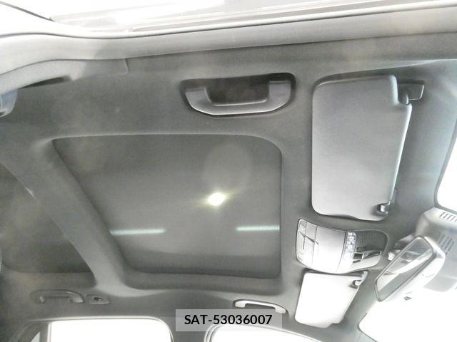 Mercedes Benz GLC-CLASS 2017-11 8685913-29