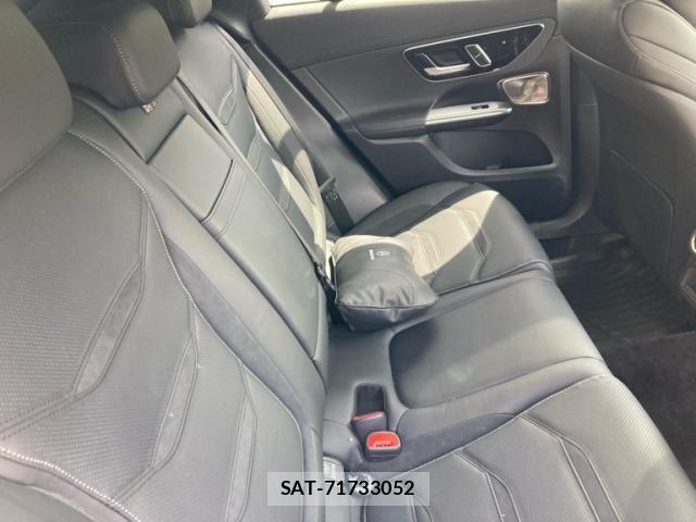 Mercedes Benz GLC-CLASS 2025-04 7221473-13