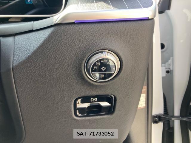 Mercedes Benz GLC-CLASS 2025-04 7221473-17