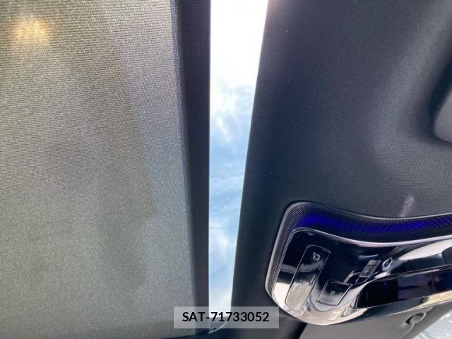 Mercedes Benz GLC-CLASS 2025-04 7221473-24
