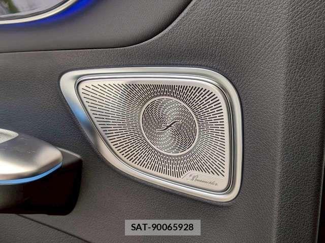 Mercedes Benz GLC-CLASS 2025-11 8036623-4