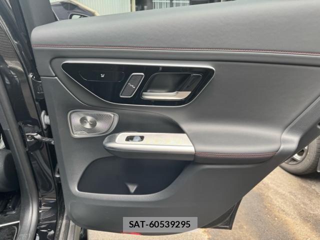 Mercedes Benz GLC-CLASS 2024-07 8100322-17