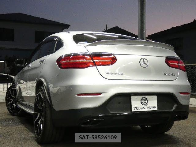 Mercedes Benz GLC-CLASS 2017-04 8660122-2