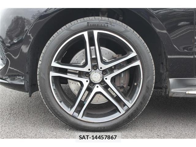Mercedes Benz GLE-CLASS 2016-04 5871605-26