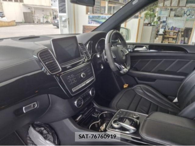 Mercedes Benz GLE-CLASS 2016-04 7877621-24