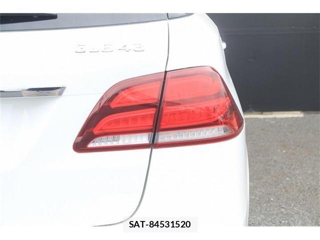 Mercedes Benz GLE-CLASS 2016-04 8131128-12