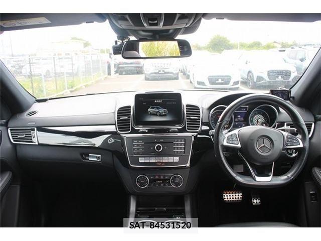 Mercedes Benz GLE-CLASS 2016-04 8131128-20
