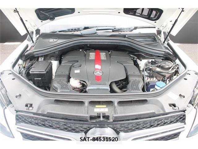 Mercedes Benz GLE-CLASS 2016-04 8131128-21